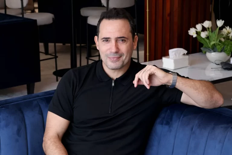 النجم ظافر عابدين يدخل رمضان بمسلسل من لبنان