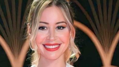 صورة منة شلبي في شمس وقمر مسرح بالرياض وتحت الحصار في رمضان