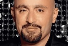 صورة احمد السقا في زيارة مفاجئة لأسرة مناعة دعماً للنجمة هند صبري