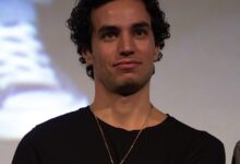 صورة النجم الفلسطيني آدم بكري يتألق ويحصد إشادة كبيرة بمسلسل صحاب الأرض دراما رمضان