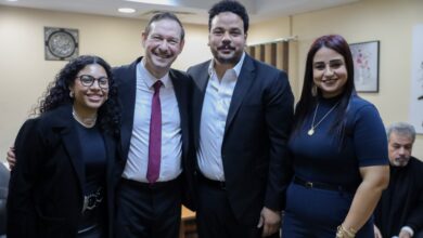 صورة بالصور.. تكريم مصطفى غريب وأيمن الشيوي في افتتاح مهرجان المسرح العالمي 41