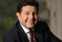 صورة الفنان الكبير هاني شاكر في حالة صحية حرجة بباريس