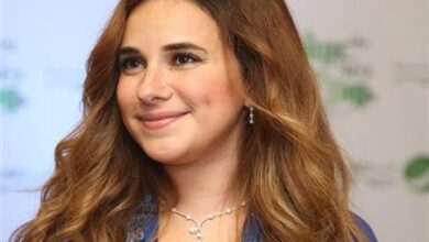 صورة النجمة شيري عادل تؤكد حضورها القوي في الدراما وتتجه للسينما في حين يكتب الحب
