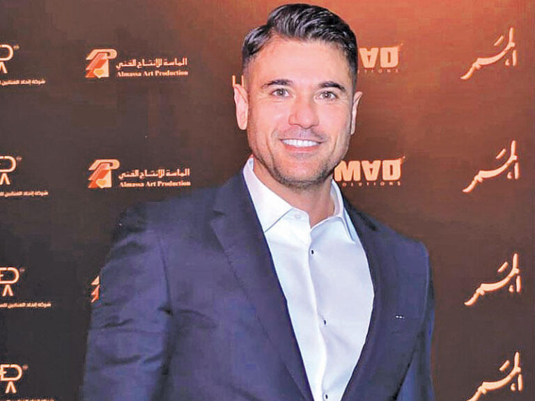 أحمد عز ينال 3 جوائز بجدارة بحفل جوائز دير جيست