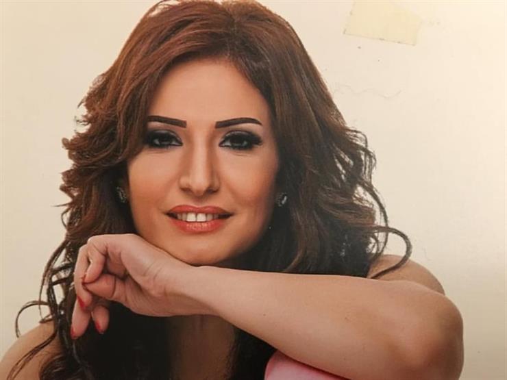 الفنانة أمل رزق تعود لنشاطها الفني بعد حادث السرقة