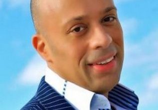 صورة جورج دفوني و نجم السوبر ستار بأغنية جديدة