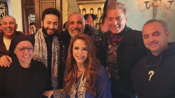 الفنان فتحي عبد الوهاب يعود لأسرة المداح 7 بعد مفاوضات مكثفة مع صادق الصباح