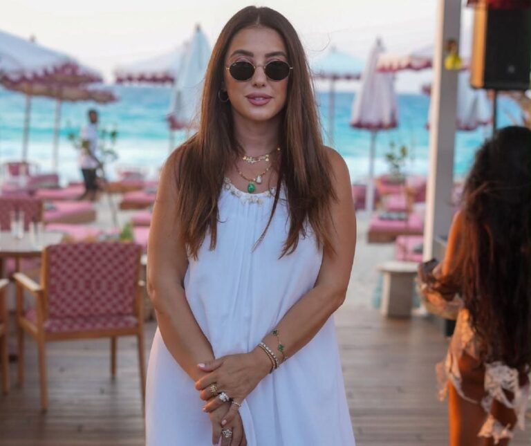 النجمة كندة علوش تلفت الأنظار بعد خسارتها 15 كجم من وزنها