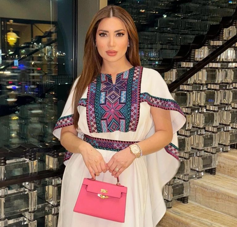 إطلالة راقية لنسرين طافش في حفل سحور يجمع نجوم الفن والإعلام