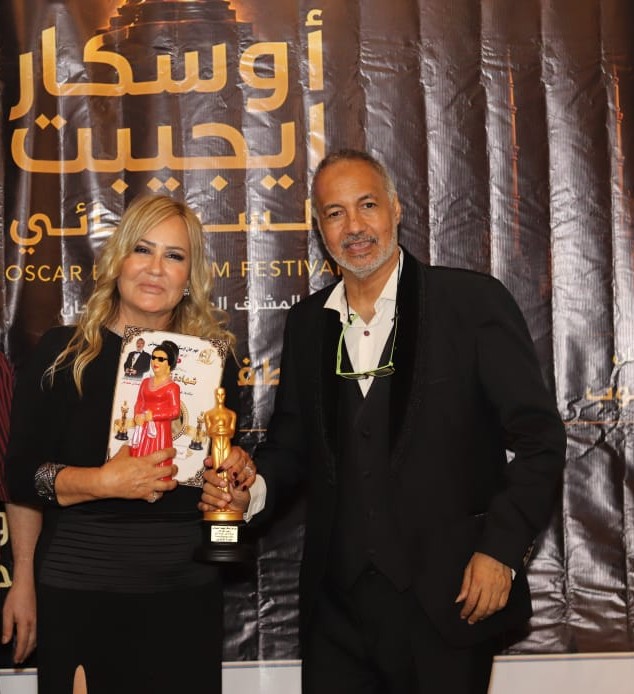 لونا قصير تتميز في مهرجان اوسكار ايجيبت وتنال التقدير عن فيلمها الحقيبة الحمراء