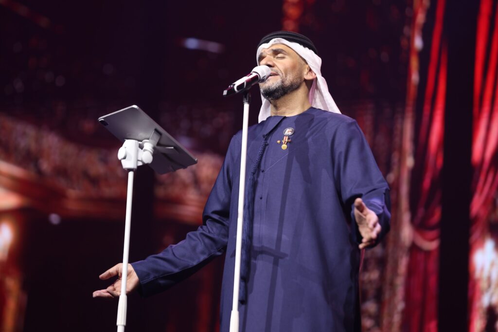 حسين الجسمي يهز أرينا الكويت مهرجان ليلة عمر بحفل أسطوري جماهيري حتي الصباح