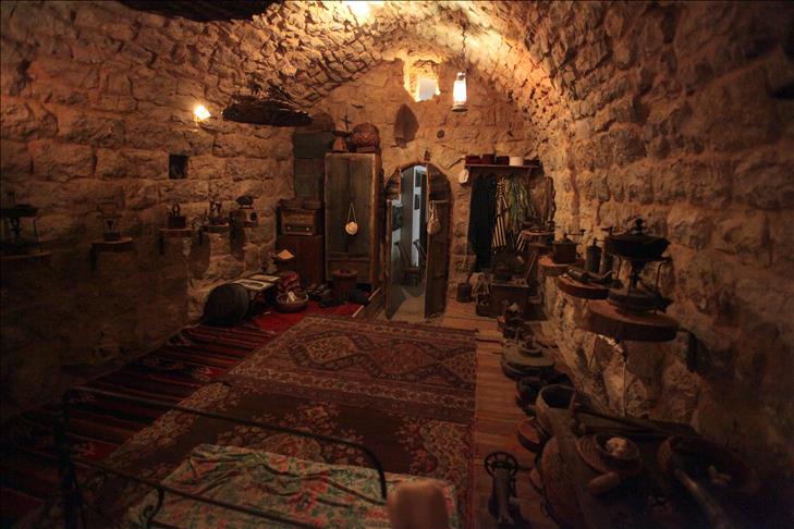 في لبنان كهف الفنون كهف الثقافة